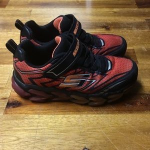 Boys Skechers Sneakers Size 12.5